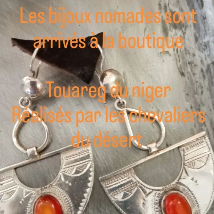 Touareg du Niger
Argent 925
Bijoux des nomades du désert

#touareg #rennes #vitré #bijoux #artisanat